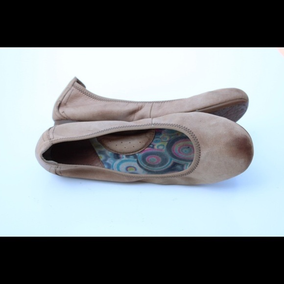 Born leather flats - Picture 8 of 8